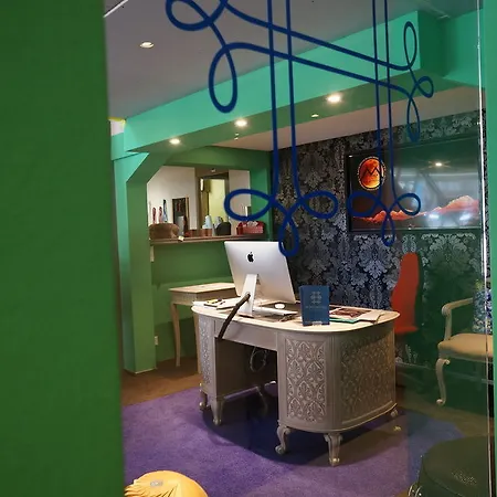 Home Hotel Arosa Готель 3*
